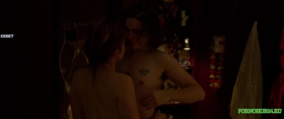 Девушка вспомнила про месячные и не смотря на это занялась сексом