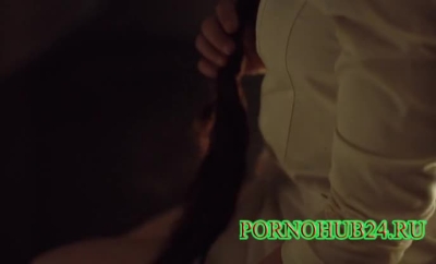 Медсестра удовлетворяет свои сексуальные потребности