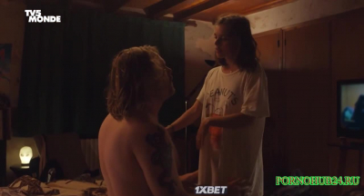 Девочка лишилась девственности со взрослым мужчиной