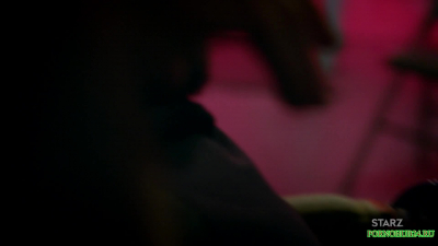 Девушка сосет своему куратору